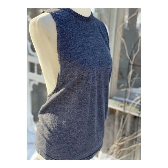 Free People No Sweat Tank Asphalt Grey XS NWT Criss-Cross Back - Picture 4 of 16